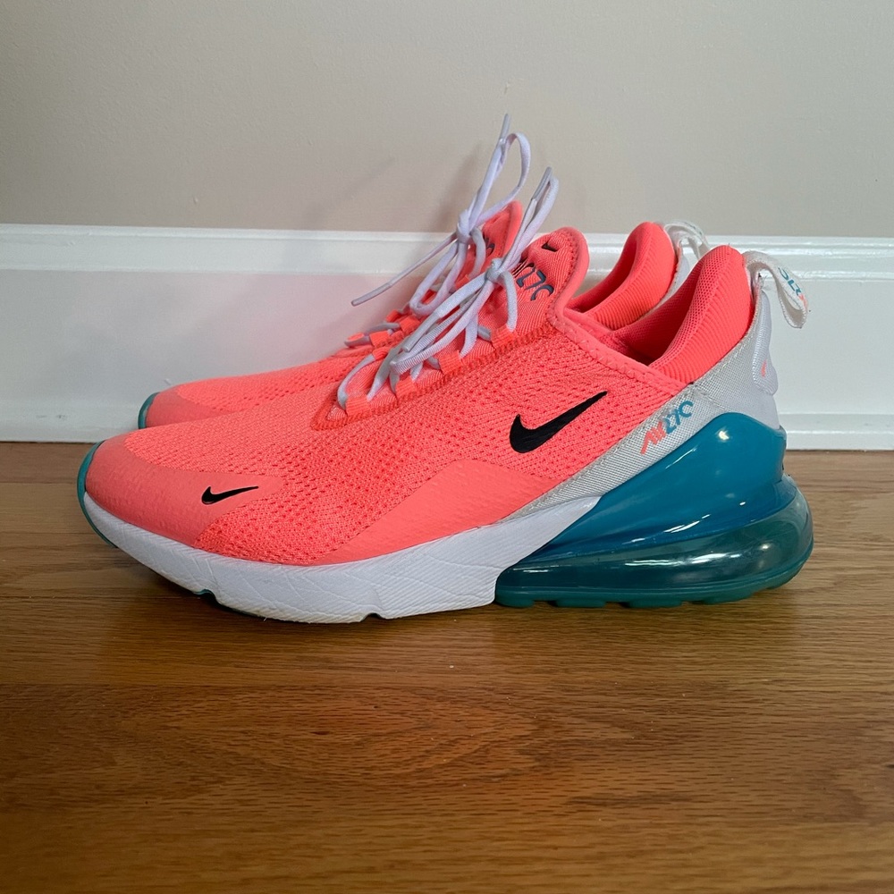 Women’s Nike 270 Airmax